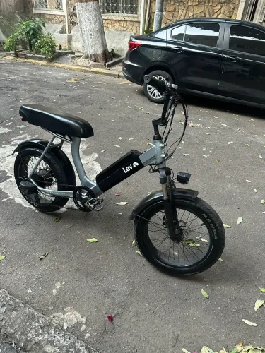 Lev Cruiser Cinza bike elétrica