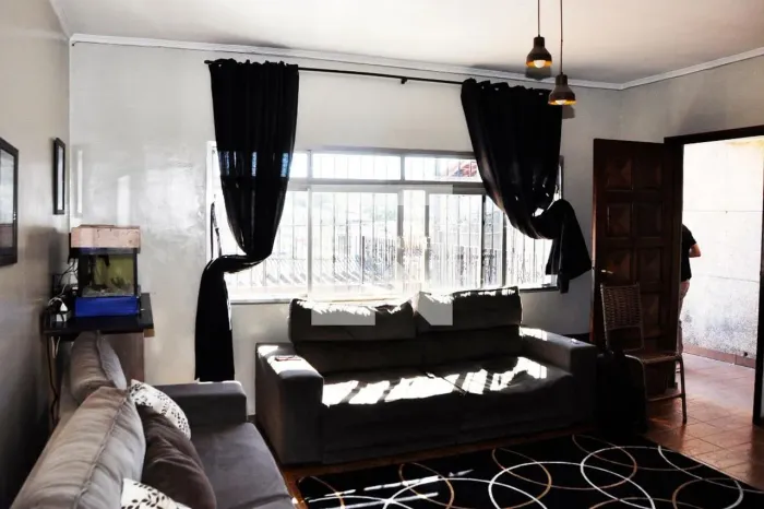 Casa à Venda - Jardim Vista Linda, 2 Quartos, 250 m2