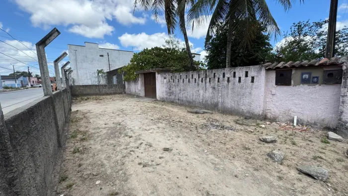 CASA RECÉM-REFORMADA | CIDADE UNIVERSITÁRIA