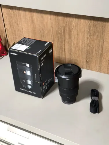 Lente Sony 24-70 mm F2.8 GM