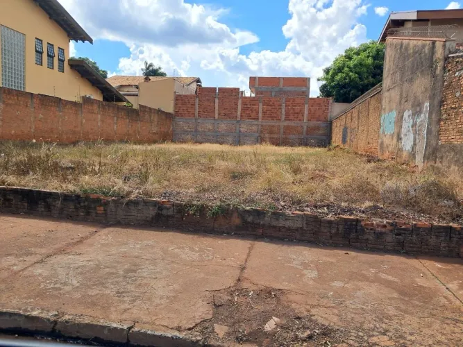 Terreno 15x30 (450 m²) Tarraf 2