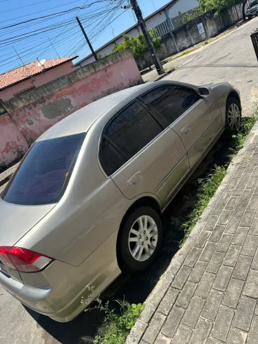 Honda Civic Sedan Lx/lxl 1.7 16V 115cv Aut. 4P 2005