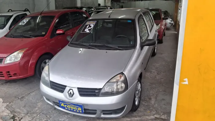 Renault Clio Hi-flex 1.0 16V 5P 2012