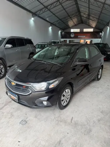 Chevrolet Onix Hatch LT 1.0 8V Flex Mec. 4P 2018