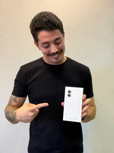 IPHONE 16 LACRADO 128GB 