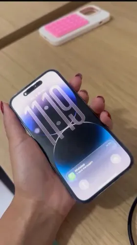 iPhone 14 Pro 128 GB ? R$ 2.650 Vendo iPhone 14 Pro 128 GB