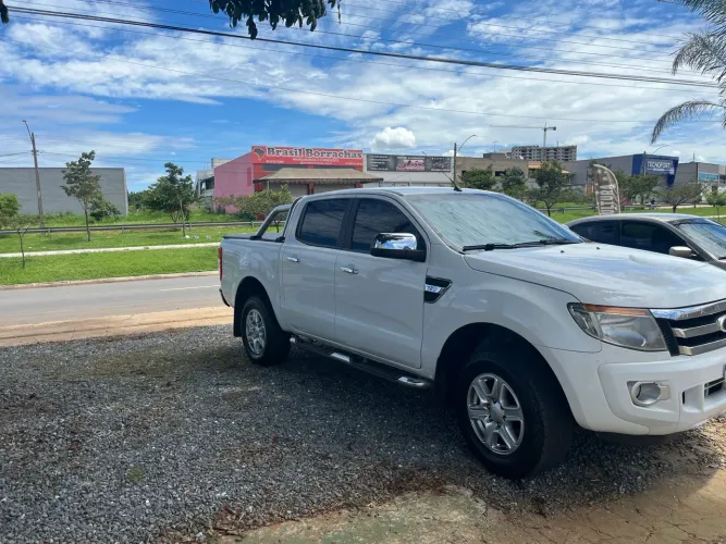 Ford Ranger XLT 2.5 16V 4X2 CD Flex 2015