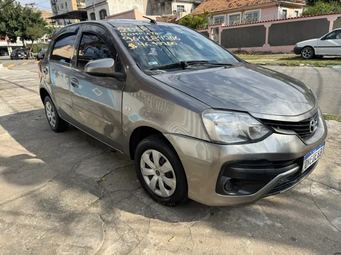 Toyota Etios X 1.3 Flex 16V 5P Mec. 2018