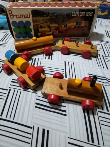Trem Com Cubos Brimal Brinquedo De Madeira Vintage Na Caixa