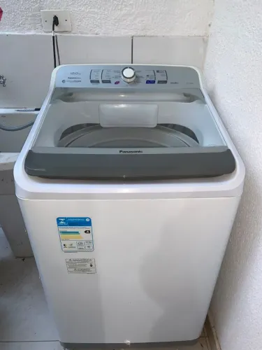 Máquina de lavar Panasonic 12 kg NA-F120B1 (Branca)