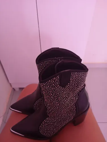 bota..