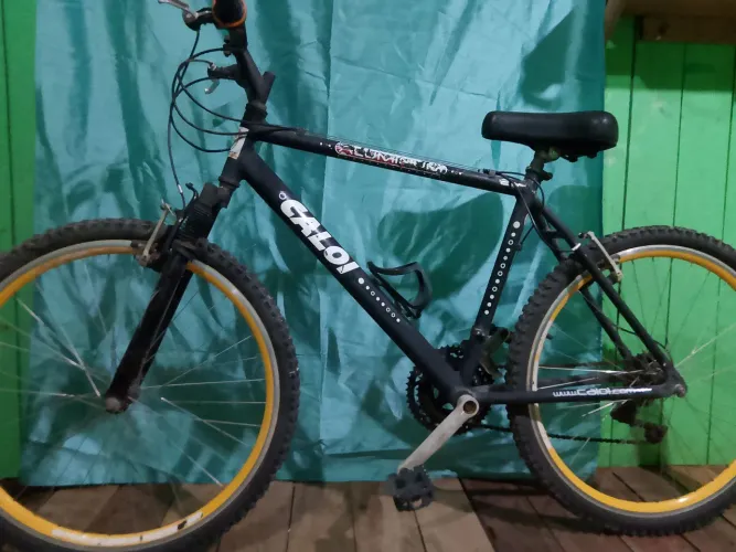 Troca-se bicicleta por celular "Samsung" número para contato *) ?