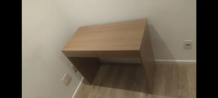 Escrivaninha / Mesa de Estudos