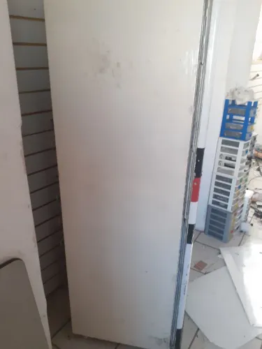 Vendo geladeira 300LT