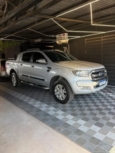 Ford Ranger Limited 3.2 20V 4X4 CD Aut. Dies. 2017