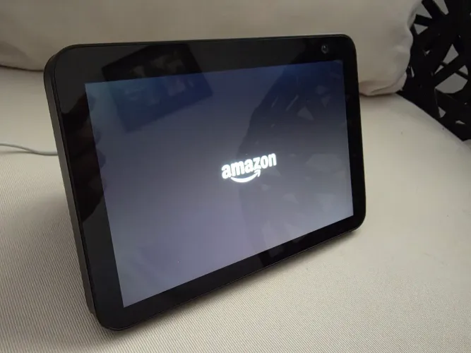 Amazon Echo Show 8 - 2ª Geração - Alexa Tela Inteligente Original