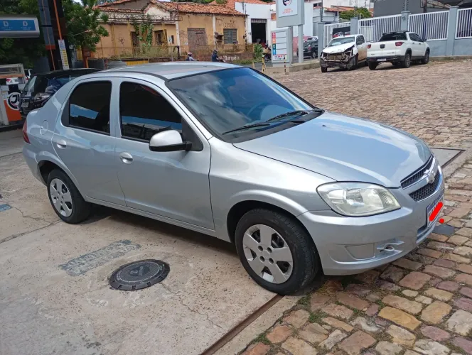Chevrolet Prisma Sed. Maxx/ LT 1.4 8V Econof. 4P 2012