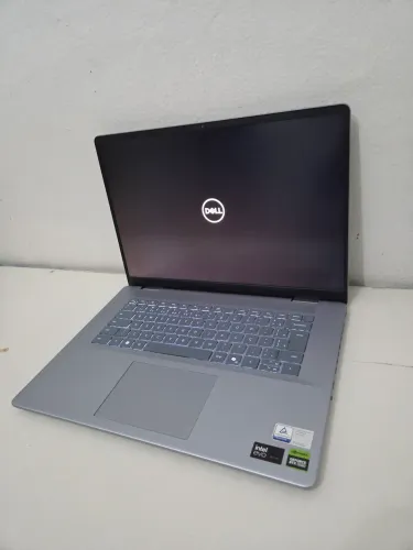 Dell inspiron 7640 ultra 7