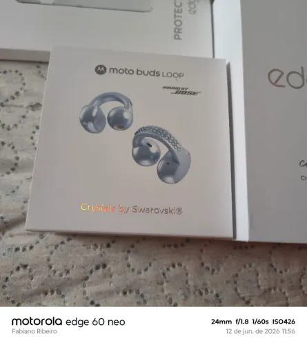 Moto Edge 70 cristais Swarovski 512g