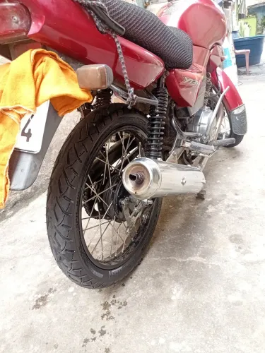 Somente interessados moto boa pra uso