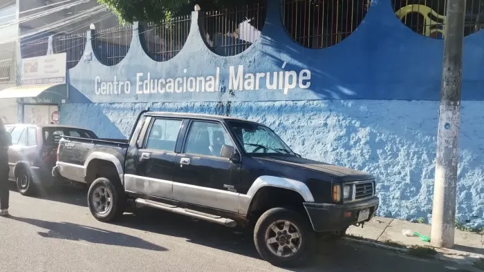 Pequenos fretes a combinar.