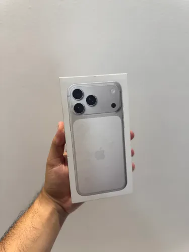 iPhone 17 pro max 256GB | LACRADO