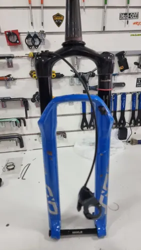Suspensão Rock Shox Sid Ultimate 