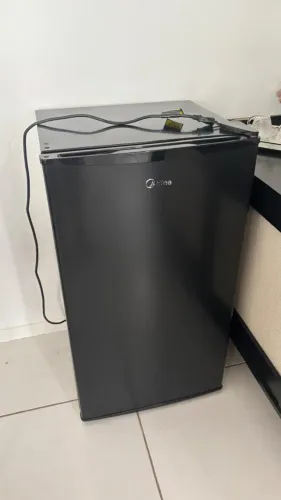 Frigobar 93 Litros Black Midea