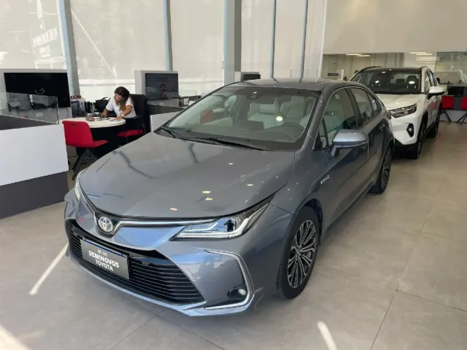 Toyota Corolla Altis Prem. Hybrid 1.8 Flex AUT 2020