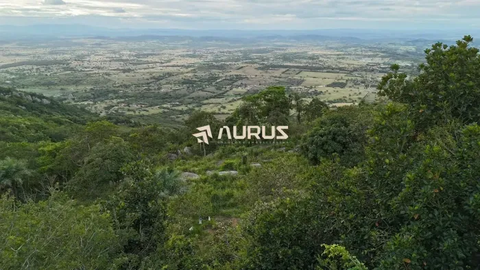 Terreno de 8.000m2 com ótima vista ideal para Chácara na Serra Negra