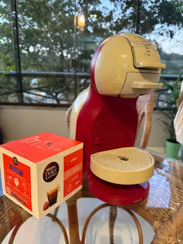 Cafeteira Dolce Gusto Cápsula - 110V