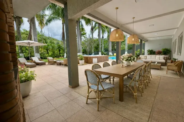 Casa Beira Rio em condomínio - Guararema - SP