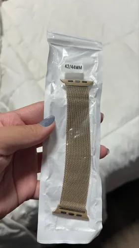 Pulseira de Apple Watch magnética com fecho ajustável 