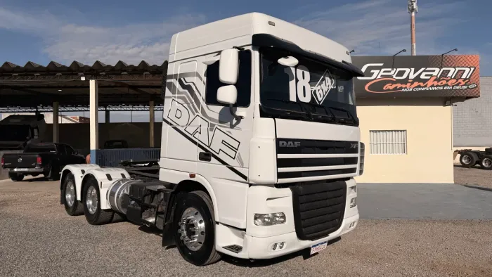 DAF XF 510 2018 6x4 BX km ÚNICO DONO IMPECÁVEL