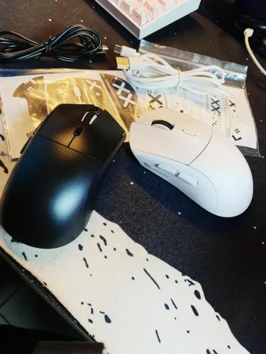 Mouse rs7 smailwolf SENSOR PAW3311