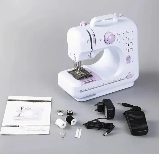 Máquina de Costura Elétrica Multifuncional Portátil 12 Pontos Compact Bivolt 110V 220V