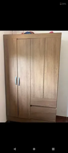 Vende-se Guarda-roupa de solteiro