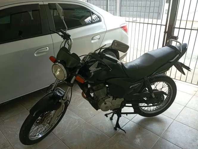 Honda Cg Fan esi 150 Flex injeção - Preta 2011