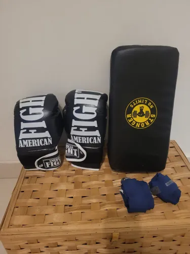Kit de treino de Muay Thai
