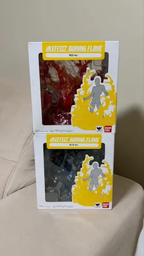 Efeito do fogo e do gelo Bandai Action figure