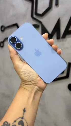 iPhone 17 Azul 256GB (Nota e garantia Apple até 06/2027)