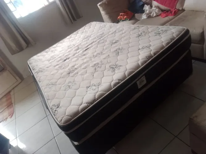 Base e colchão por 430 entrego