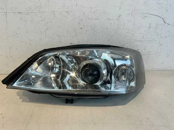 Farol Gm Astra 2004 2005 2006 2007 A 2012 L.e Importado Esquerdo/motorista
