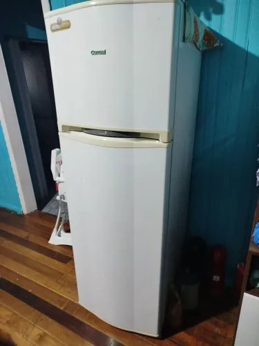 Vendo geladeira Consul 