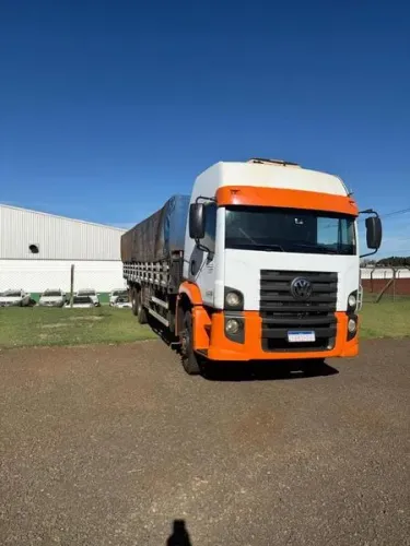 VOLKSWAGEN 24.280 CRM 6X2 2012