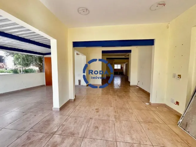 Casa comercial para locação, ótima localização