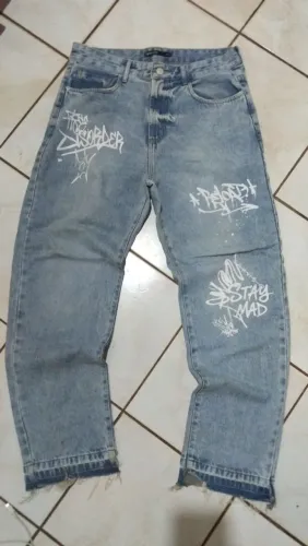 Calça baggy