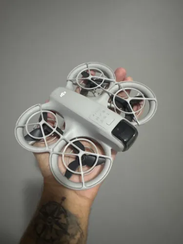 DRONE DJI NEO