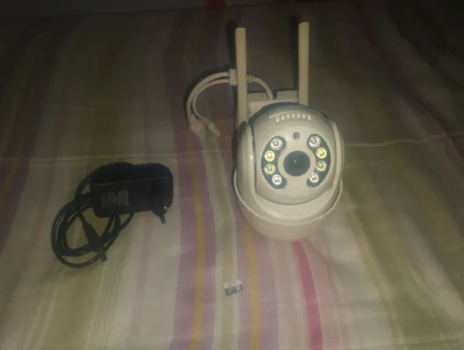 Vendo Câmera de Segurança Wi-Fi PTZ Externa