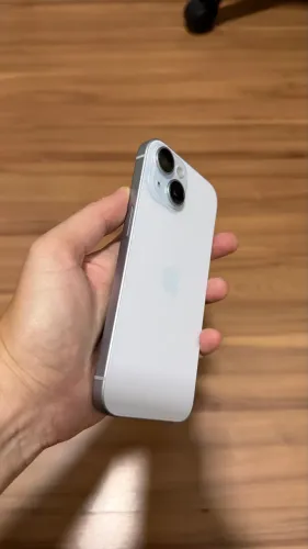 Iphone 15 - Branco - 128GB